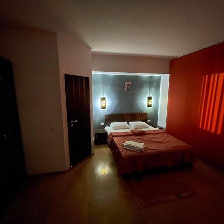 Casa Floraly Hotel Brasov Exterior photo