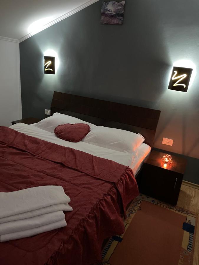 Casa Floraly Hotel Brasov Exterior photo